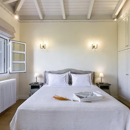 Aerides 3 Luxury * Athens